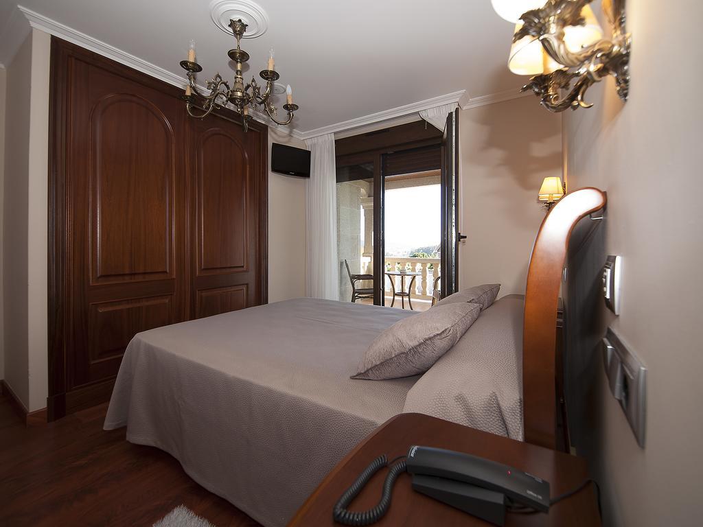 Pension Residencia A Cruzan (Adults Only) Noalla  Exterior photo
