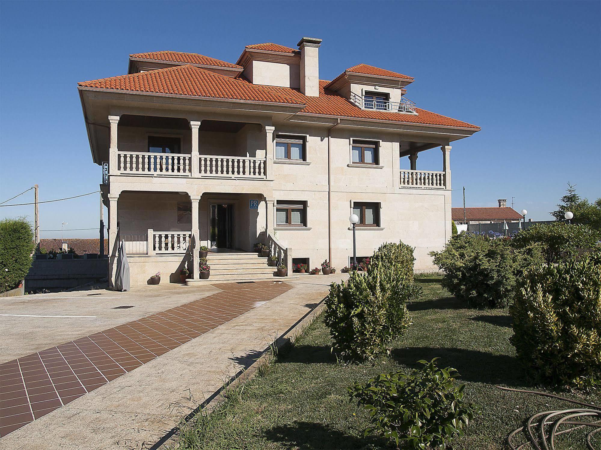 Pension Residencia A Cruzan (Adults Only) Noalla  Exterior photo